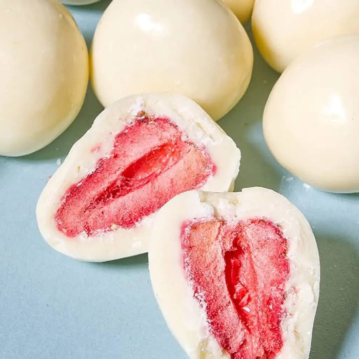 Tony's Freeze Dried Chocolate Covered Whole Strawberry, 60g