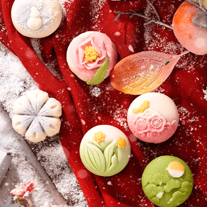Dao Xiang Cun Winter Scenery Mooncake Mid Autumn Gift Box, 6pc 10.06oz