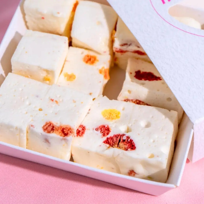 Chocotec Chewy Marshmallow with Freeze Dried Strawberry, 80g Chocotec
