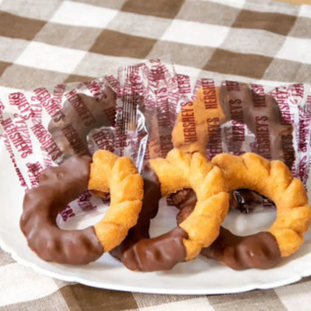 Hershey's Cruller Chocolate Donut, 5Pack — Exotic Snacks Company
