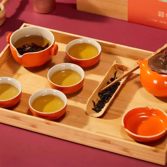 Shendacheng Myriad Persimmons Bless Pastries Shanghai Specialty Gift Box 6 Custard Cakes, Tea Set &amp; Wuyi Oolong, 10.58oz Shendacheng