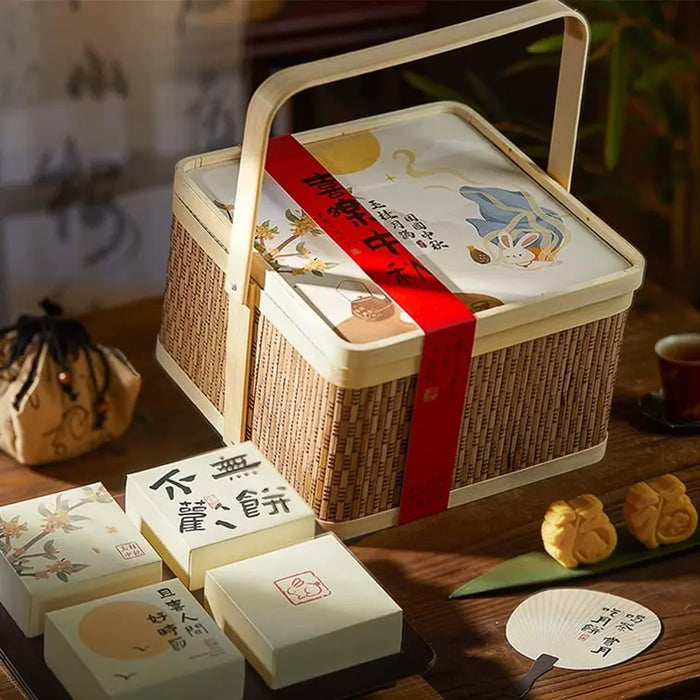 Wu Shi Family Reunion Mooncake Gift Box, Egg Mooncake, 8pcs 16.93oz Wu Shi