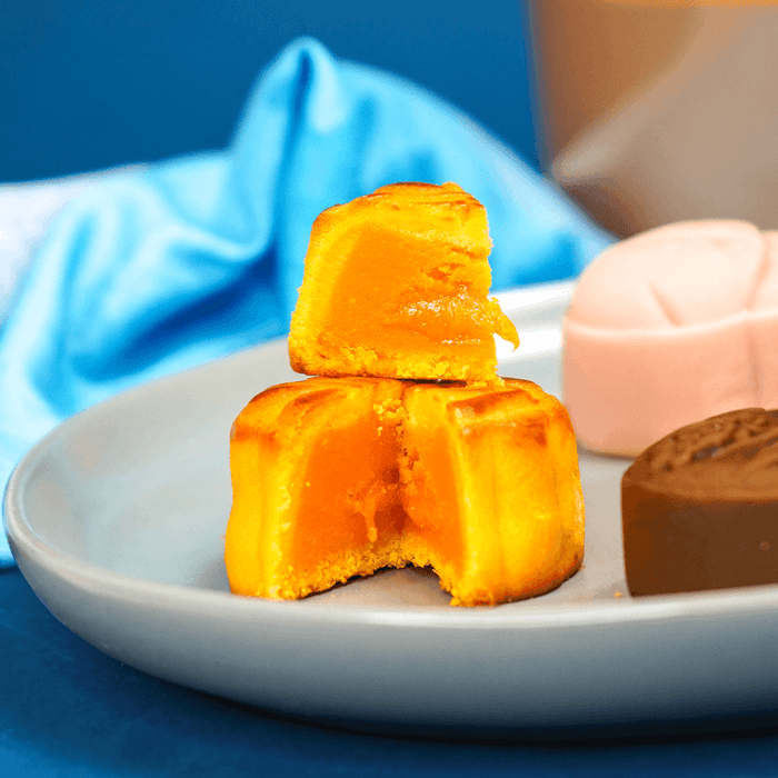 Dao Xiang Cun Beijing Golden Years Assorted Lava Mooncake, 4 Flavors, 10 Pieces